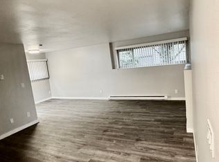 2415 8th Ave N #7, Seattle, WA 98109