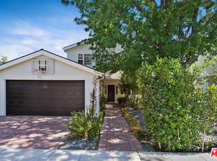 11326 Isleta St, Los Angeles, CA 90049