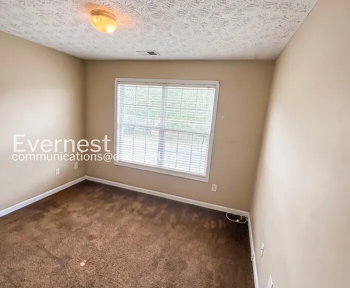 75 Greenland Dr — Photo 8