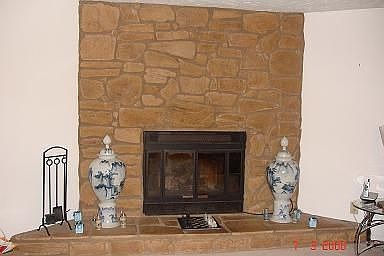 Fireplace (wood-burning)
