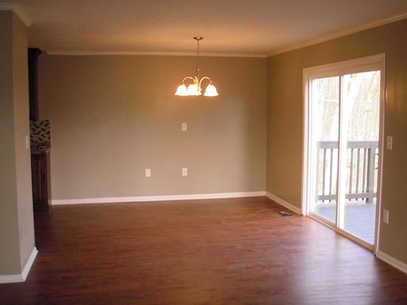 4th image of 6869 Langston Dr #6