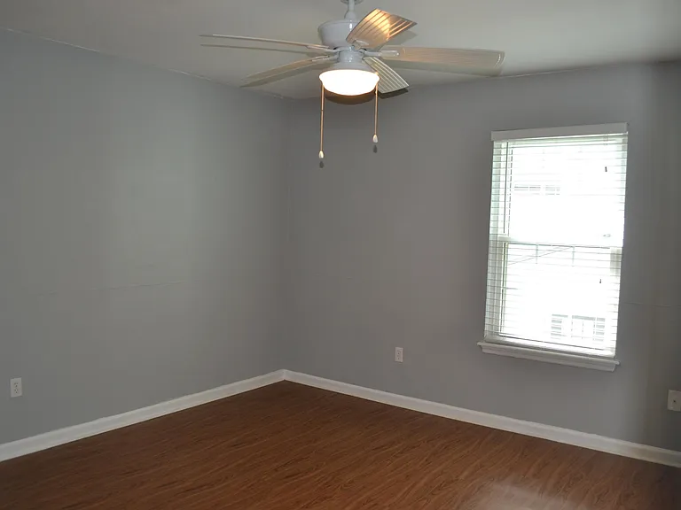 697 Timberwood Cir E — Photo 14