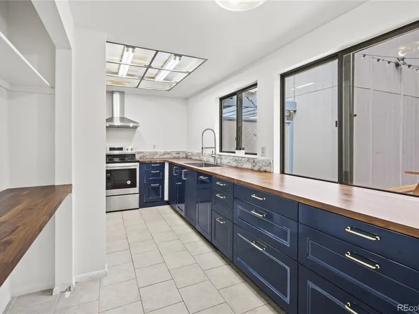 2468 S Victor Street #C, Aurora, CO 80014