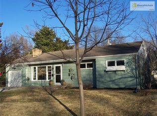 5353 Dearborn St, Mission, KS 66202