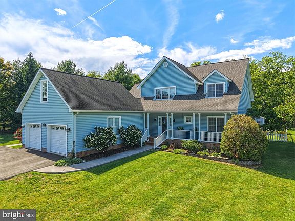 4th image of 475 Fairview Cir
