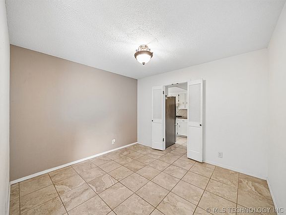 4th image of 12652 S 276th East Ave