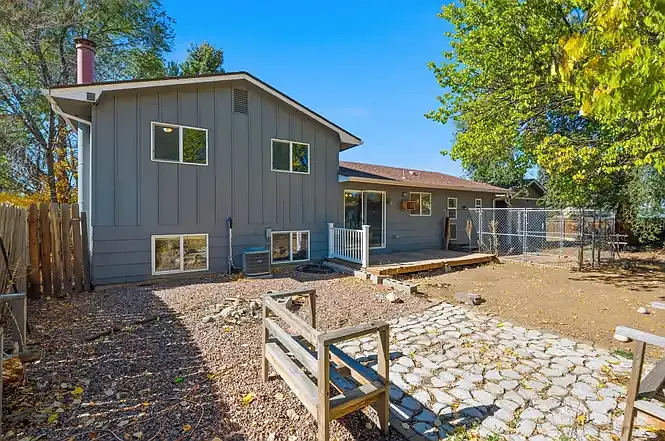 7225 Caballero Ave — Photo 11