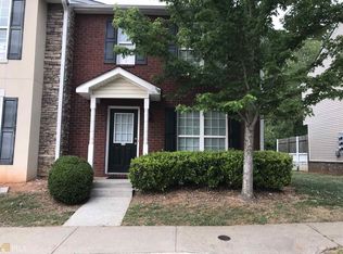 2748 Valley Green Dr, Gainesville, GA 30504