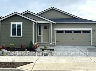 1044 Royal Velvet Dr, Sequim, WA 98382