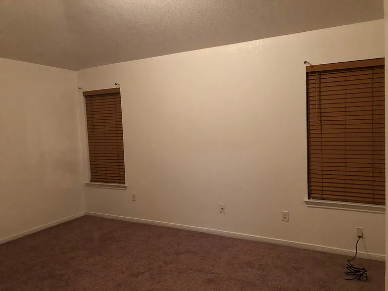 506 Jorgette Dr — Photo 5