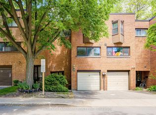 14 Low Meadoway, Toronto, ON M2H2V7