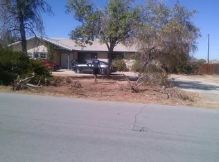 15220 Comanche Rd, Apple Valley, CA 92307