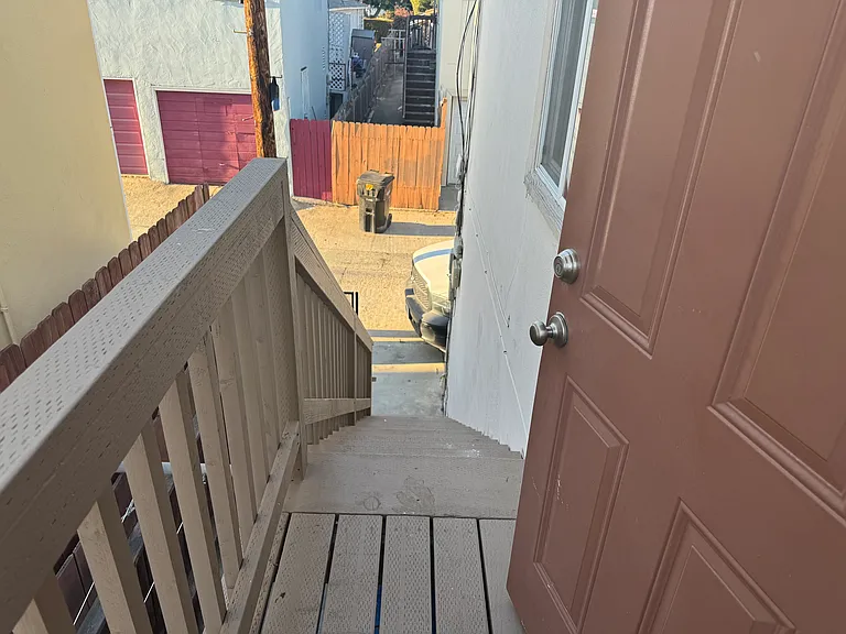 4220 Noyes St #7 — Photo 4
