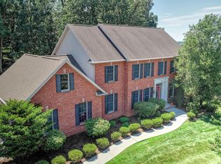 5115 Maple Leaf Ct, Mechanicsburg, PA 17055