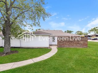 5831 Troy Villa Blvd, Dayton, OH 45424