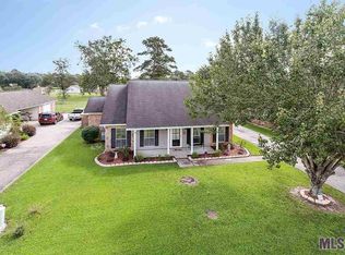 14496 Lake Crossing Dr, Gonzales, LA 70737