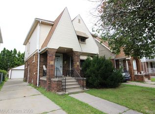 6115 Hartwell St, Dearborn, MI 48126