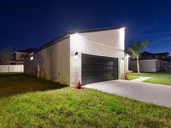 4th image of 2370 Rock Dr
