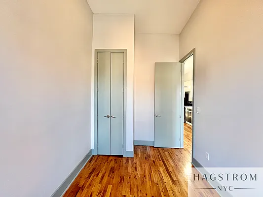 Rented by Hagstrom Management Inc | media 4