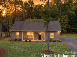 318 Stanback St, Mount Gilead, NC 27306