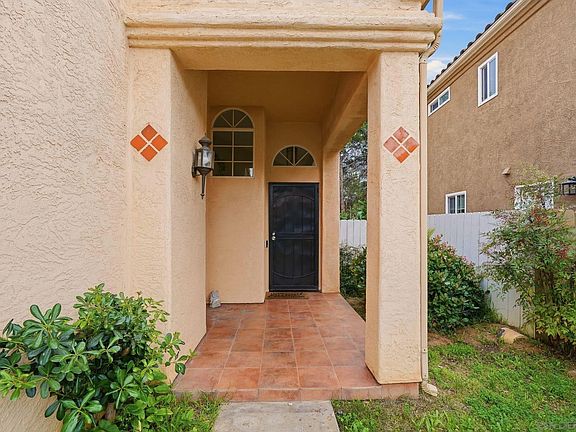 2nd image of 12233 Via Hacienda