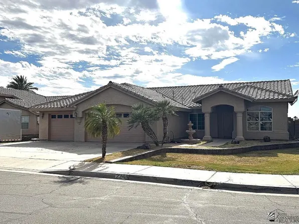 2244 S 43rd Dr, Yuma, AZ 85364