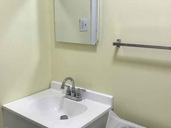 4th image of 4329 Tholozan Ave #2
