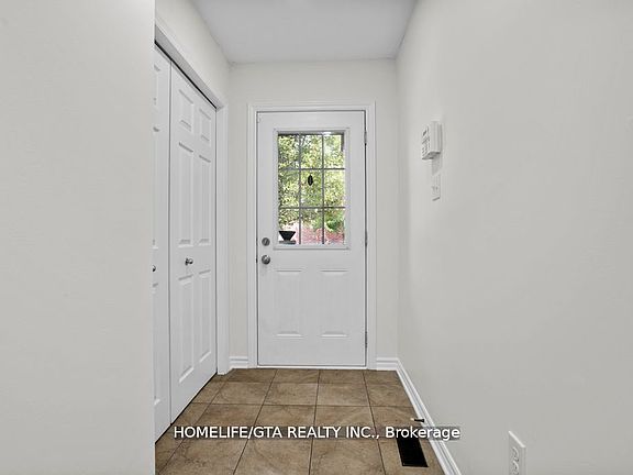 3rd image of 1059 Whetherfield St #53