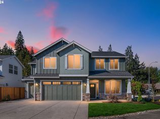 1108 NW Alma Ct #L-8, Hillsboro, OR