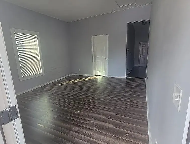 118 Addie St — Photo 6