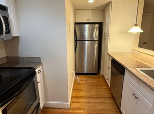 319 Saint Paul St #5, Brookline, MA 02446