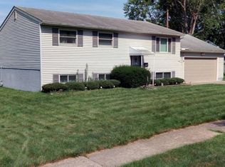 3649 Makassar Dr, Westerville, OH 43081