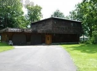 8816 Karlen Rd, Rome, NY 13440