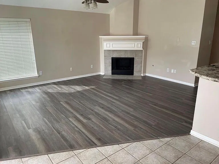 15119 Wimberly Park Dr — Photo 2