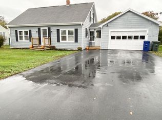 219 New Gorham Rd, Westbrook, ME 04092