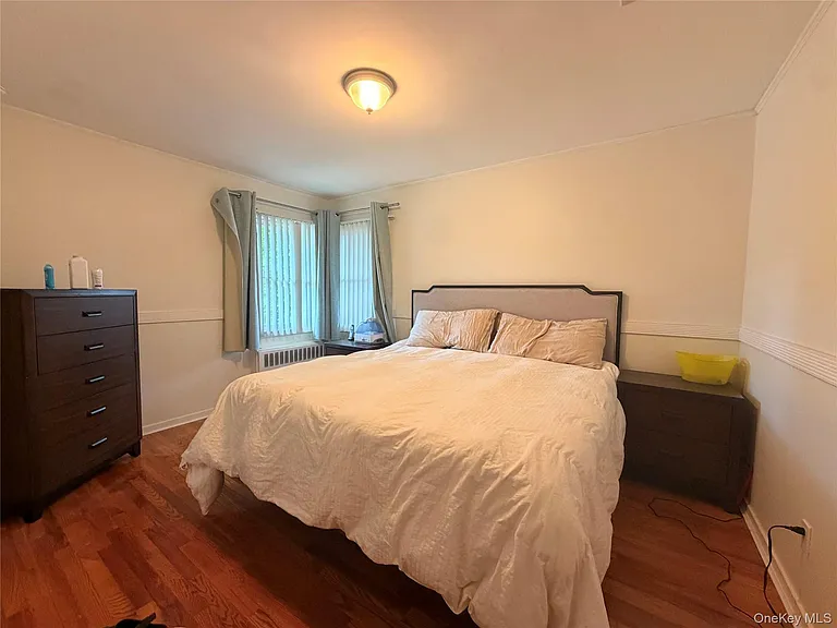 748 Leslie Ln — Photo 9