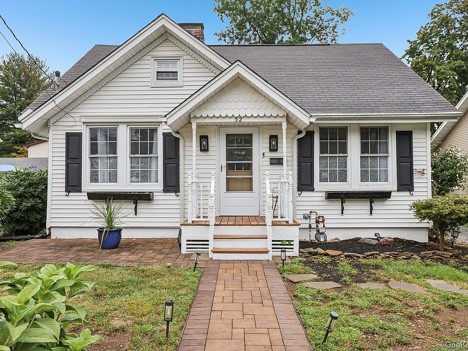 1st image of 52 Prairie Avenue
