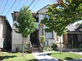 1st image of 128 N 7th St