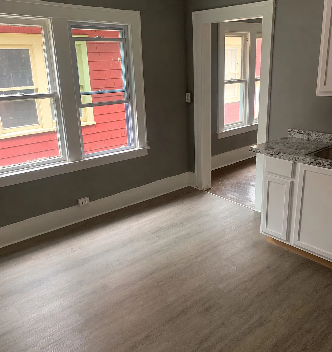 4 bed, 1100 sqft, $1,795 — Photo 2
