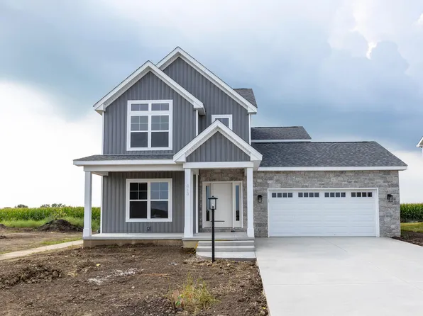 313 Sutton St, Savoy, IL 61874