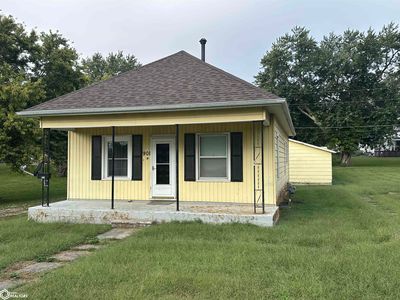 901 N 5th St, Chariton, IA, 50049