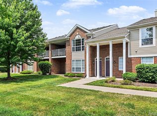 16440 Dominion Dr, Macomb, MI 48044