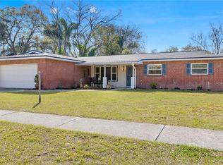3827 Twilight Dr, Valrico, FL 33594