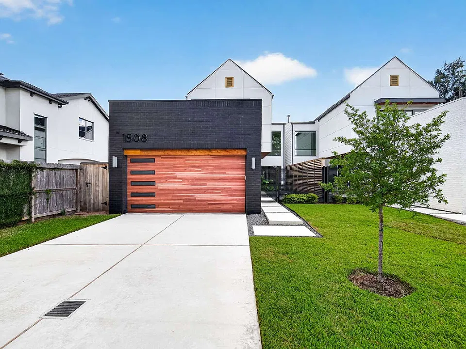 1508 Woodvine Dr