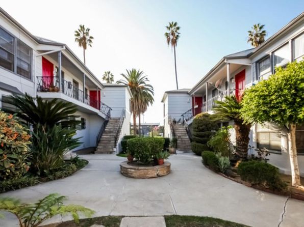 1152 Menlo Ave Unit 1/2