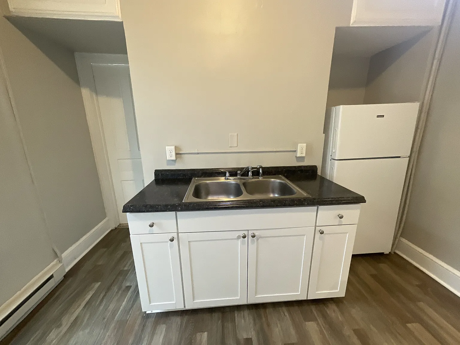 336 W Philadelphia St, York - 1st Fl — Photo 2
