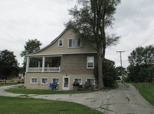 1875 River Rd APT 3, Saint Clair, MI 48079