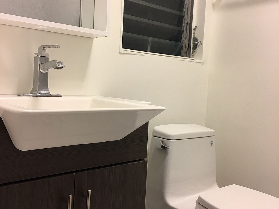 1st image of 563 E Hazel St APT 5