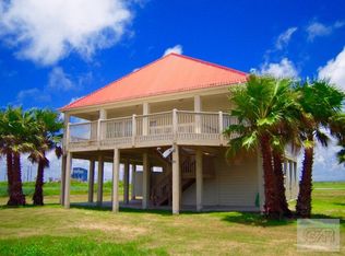 963 Boliver Dunes, Gilchrist, TX 77617