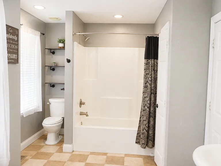 7713 Sayne Ln — Photo 36